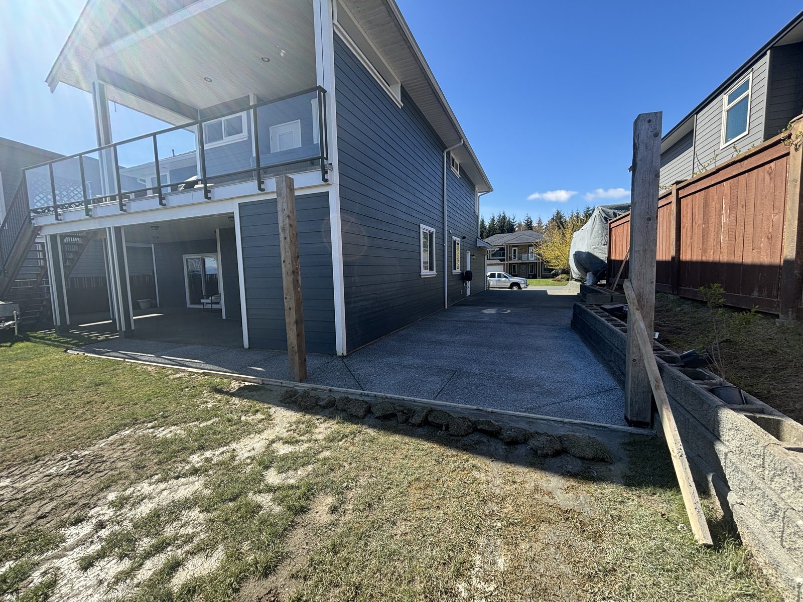 Exposed aggregate driveway finishing Vancouver Island